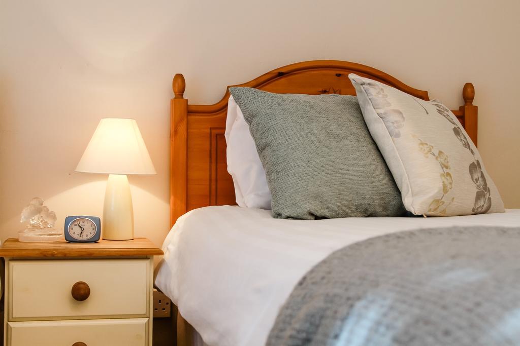 סליסבורי Alabare Guesthouse חדר תמונה
